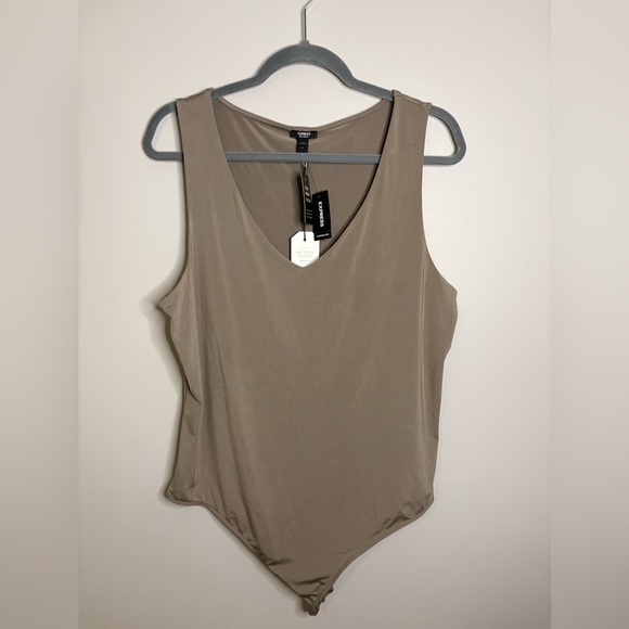 Women’s express body contour thong bodysuit NWT - Picture 1 of 5